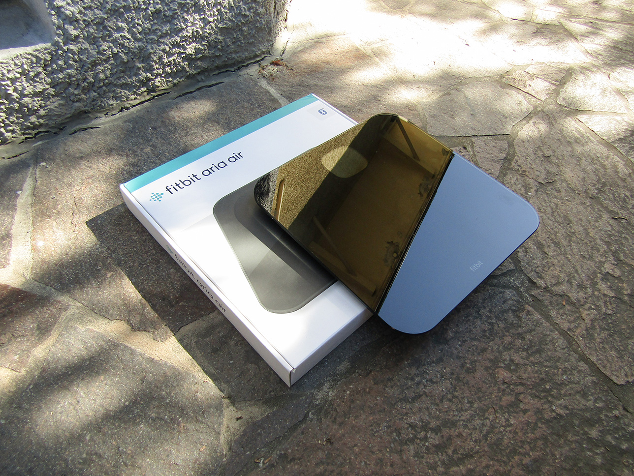 Review of the Fitbit Aria Air Scale, by Thomas Smith