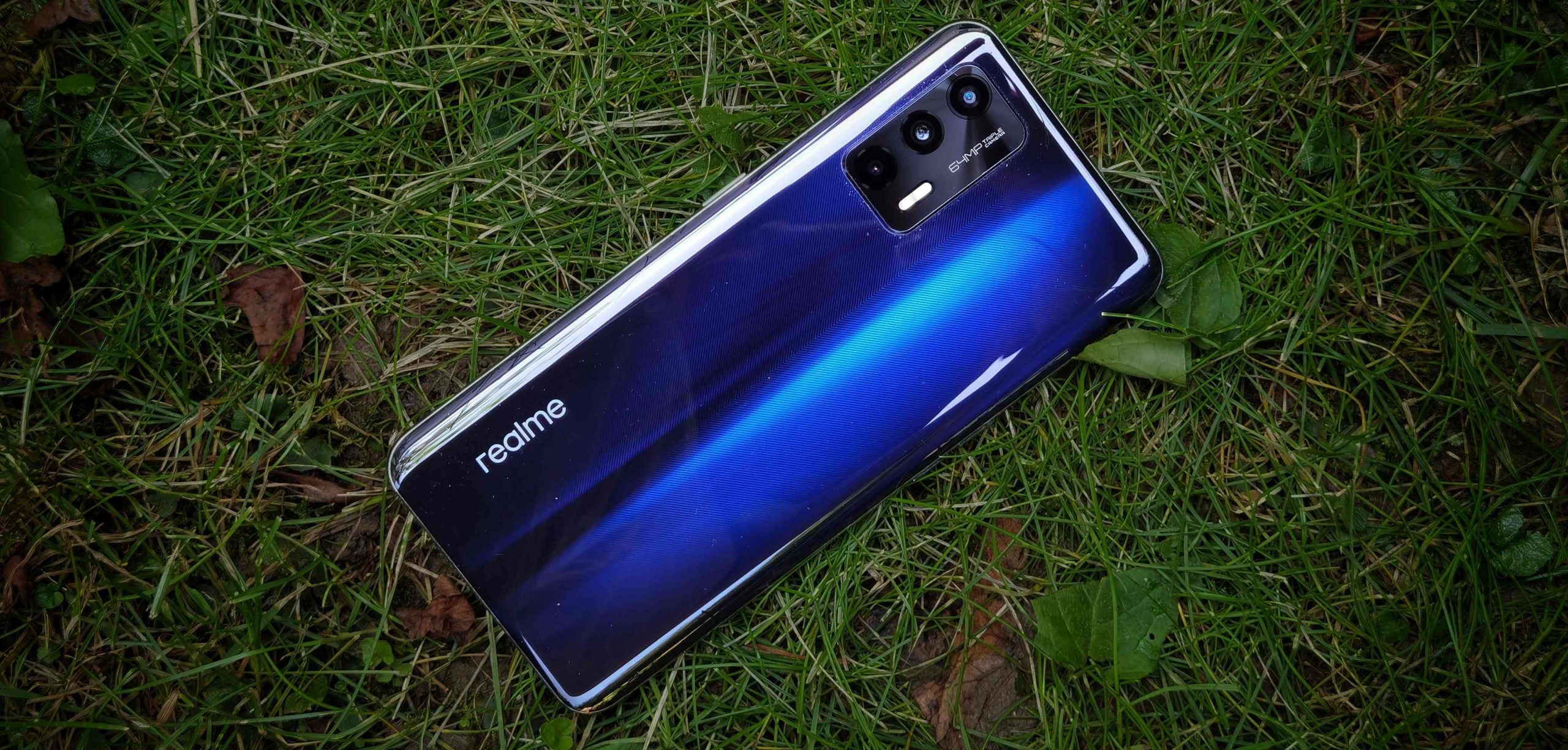 Realme GT 5G Review: Enough muscle to leave the competition in the dust?