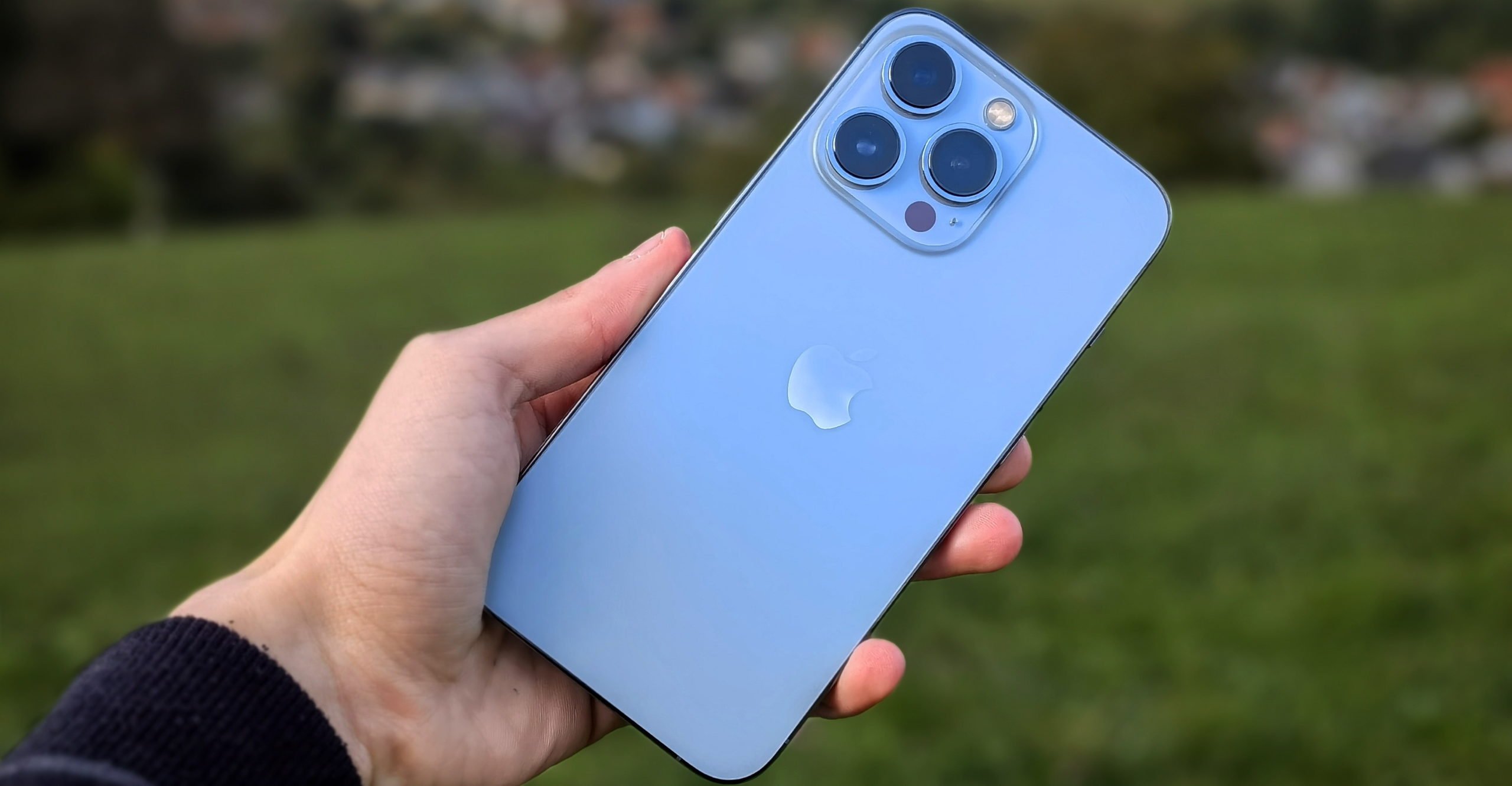 Apple iPhone 13 Pro review -  tests