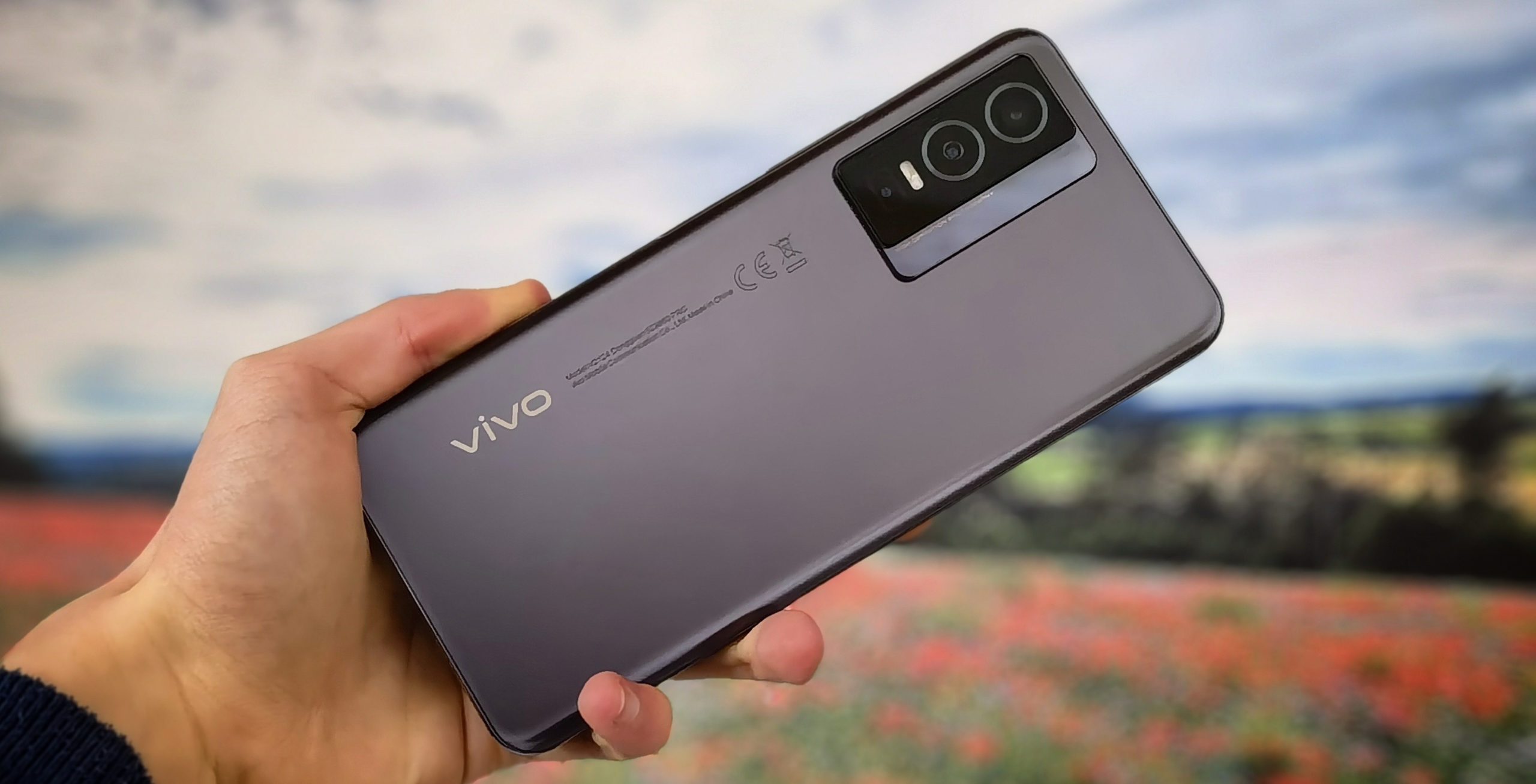 Vivo X90 Pro Review: Why You Should & Shouldn't Buy It