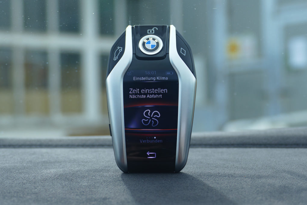 BMW M8 Competition Display Key Klima