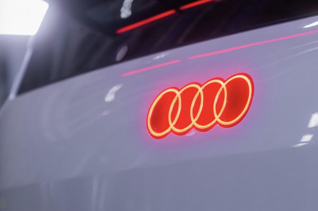 Audi A2 etron Konzept Logo